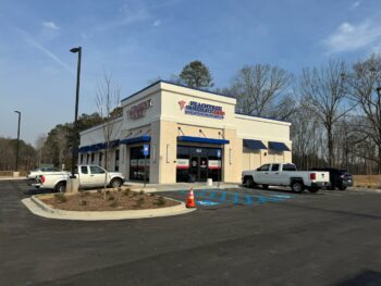 Photo of the exterior of the Peachtree Immediate Care at Winder