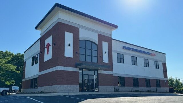 Exterior photo of the Peachtree Immediate Care urgent care clinic in Hiram, Georgia.
